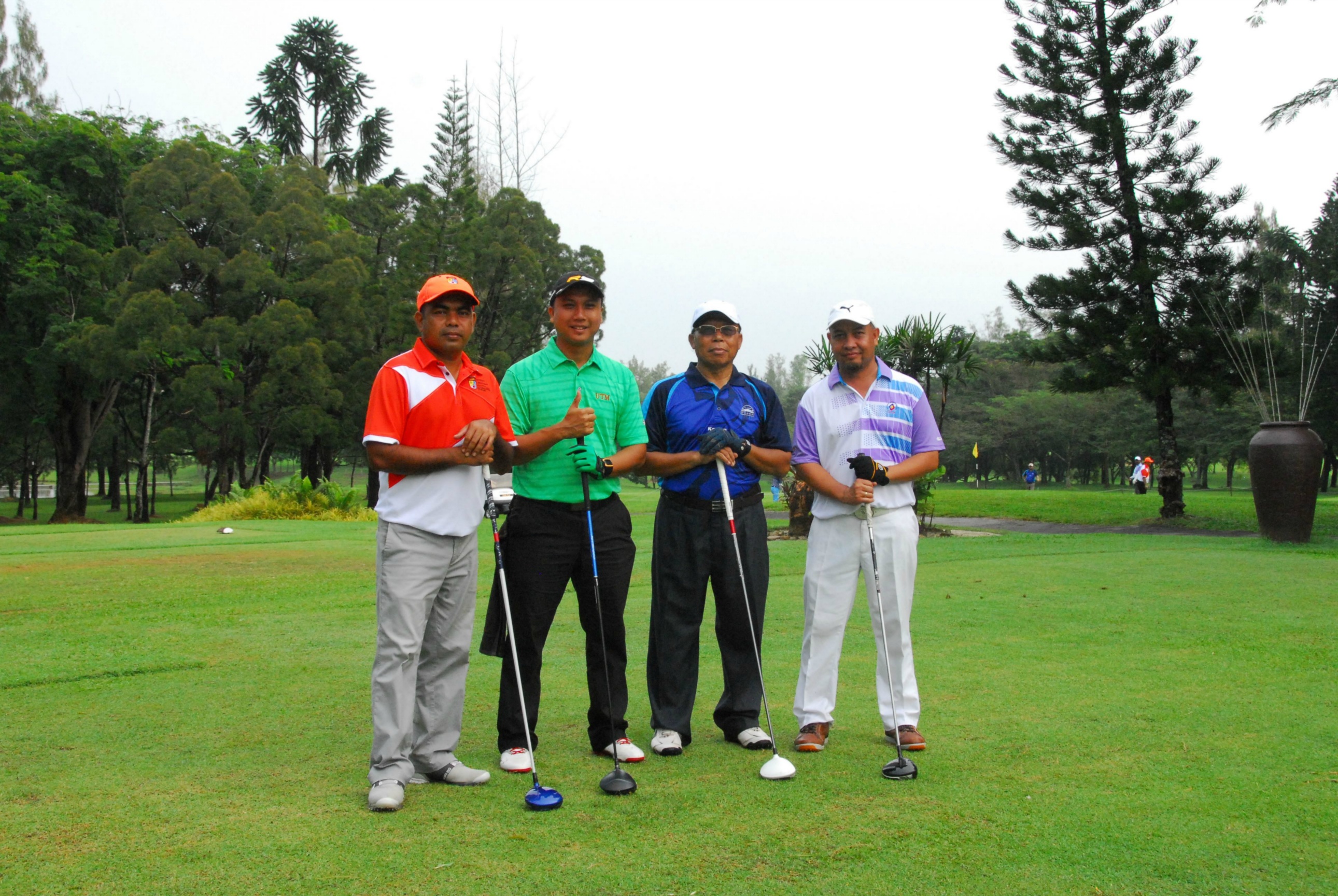 PRO15 157 GOLF DSC 0267.JPG